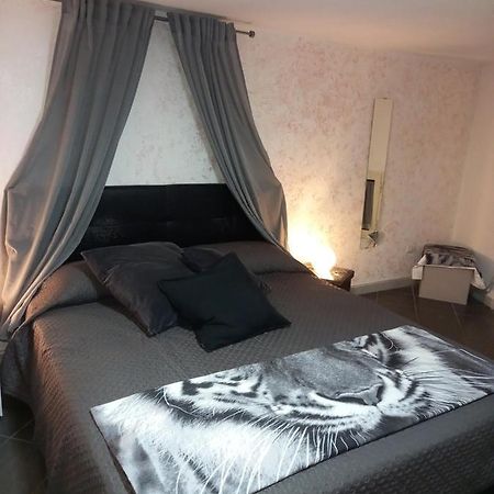 Bella Mbriana Apartment Naples Exterior photo